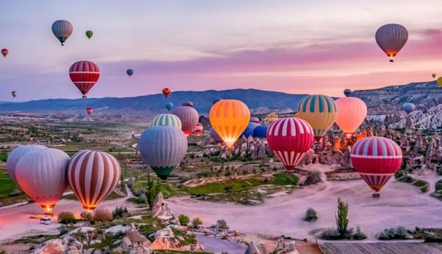 Rute Wisata Cappadocia: Mengungkap Keajaiban Alam dan Arkeologi