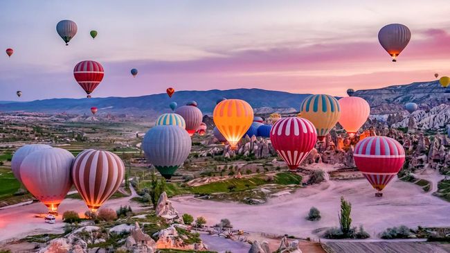 Rute Wisata Cappadocia: Mengungkap Keajaiban Alam dan Arkeologi